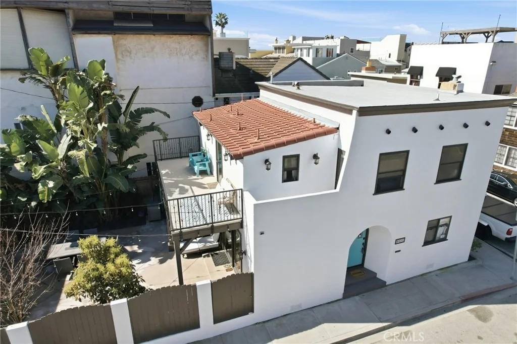 Photo of 6600 E Ocean