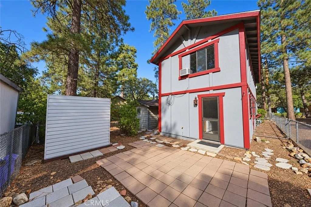 Photo of 272 Imperial Avenue