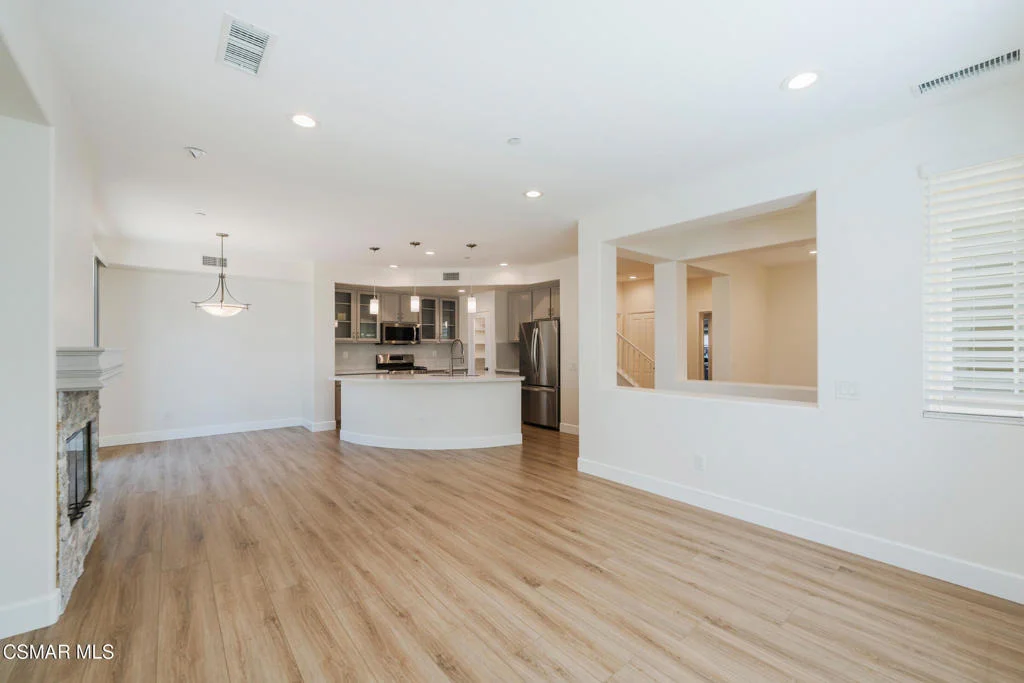 Photo of Unit B at 4117 Orontes Way