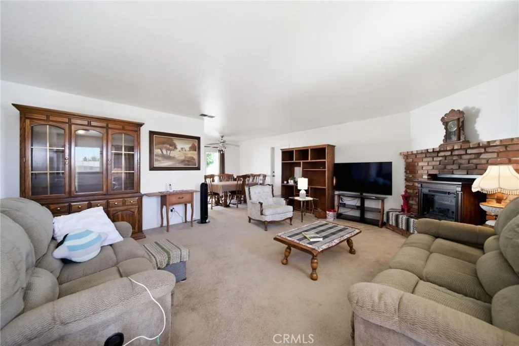 Photo of 11998 Omak Road