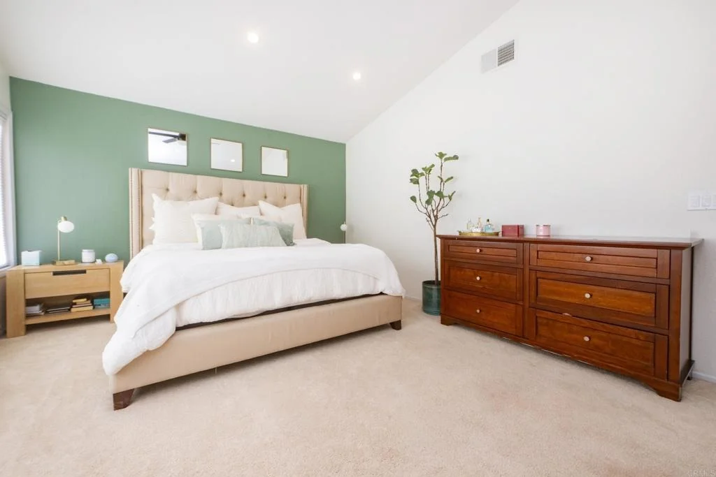 Photo of 1109 Sundale Road
