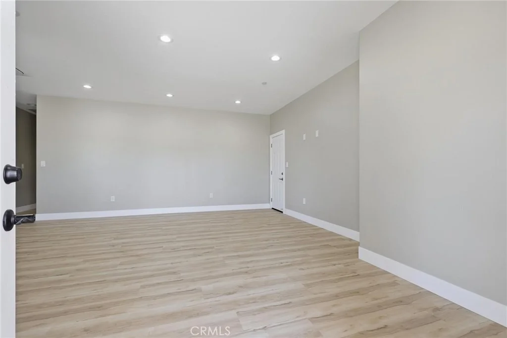 Photo of 491 Justeson