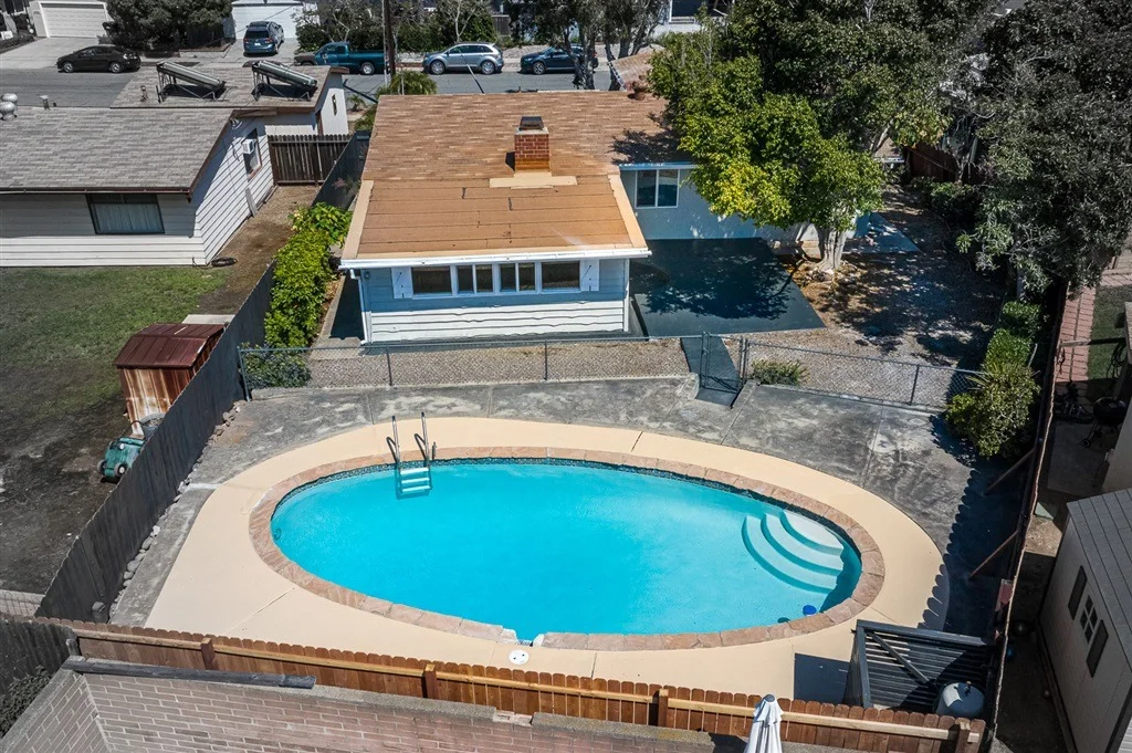 Photo of 2964 Cabrillo Mesa