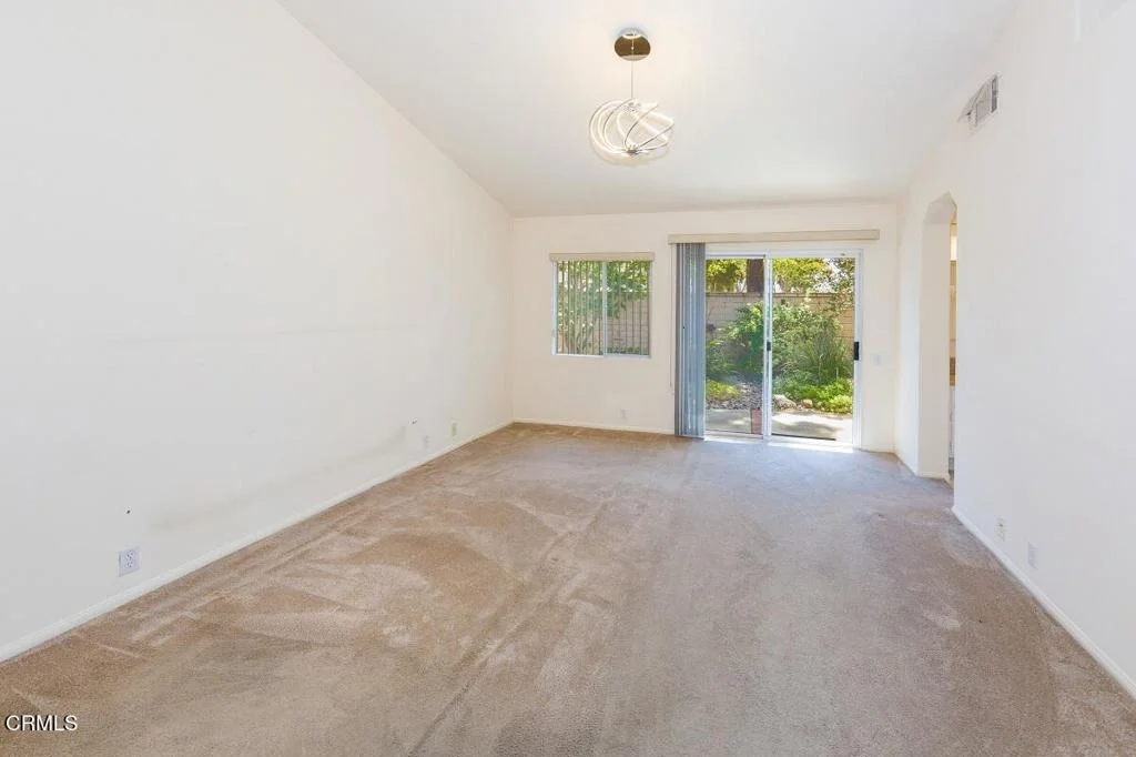 Photo of 2662 Waverly Avenue