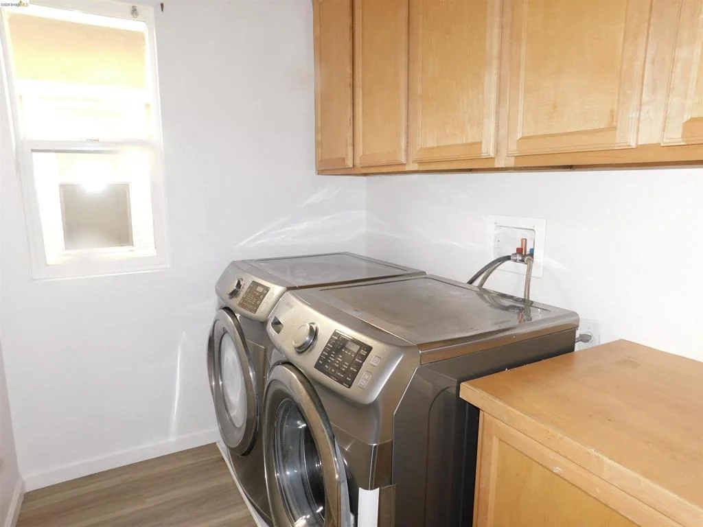 Photo of 639 Heritage Cir
