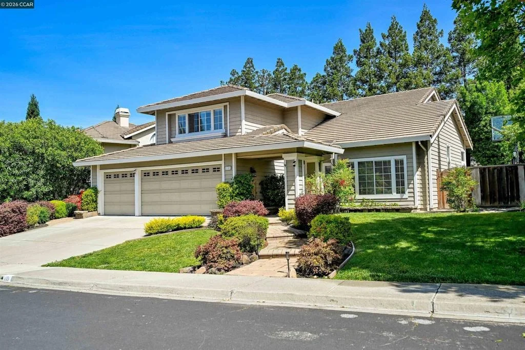 Photo of 219 Viewpoint Dr