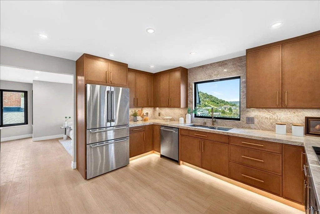 Photo of 1550 Winding Way