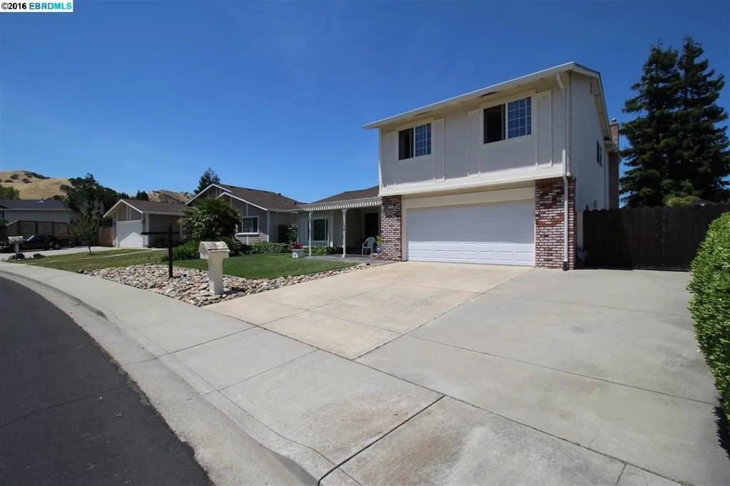 Photo of 2308 HILLIARD CIR