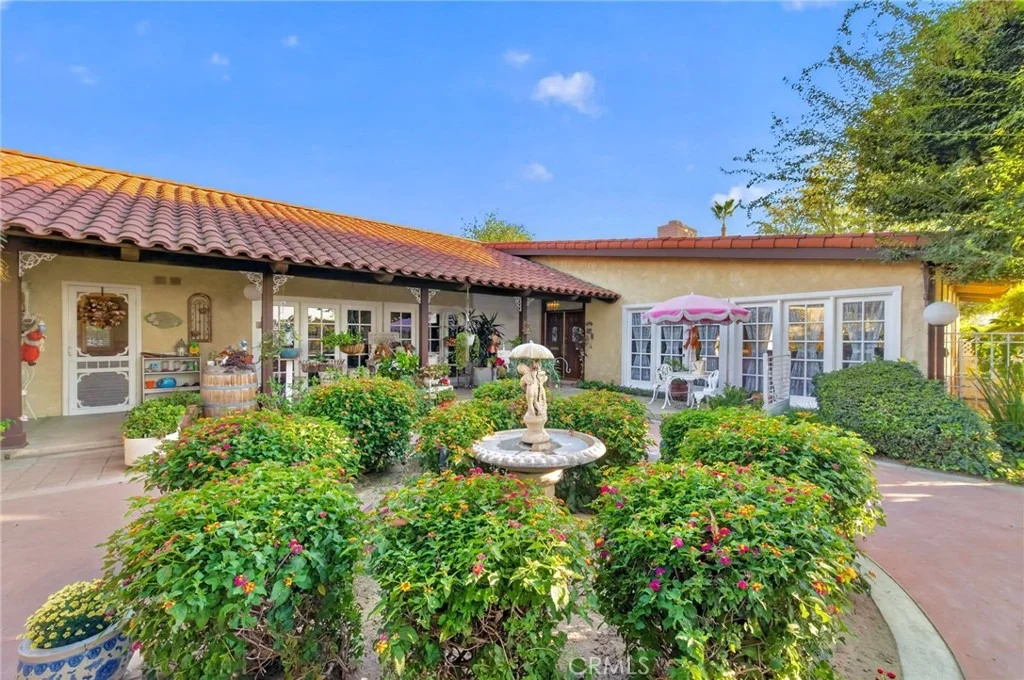 Photo of 1100 Via Vallarta