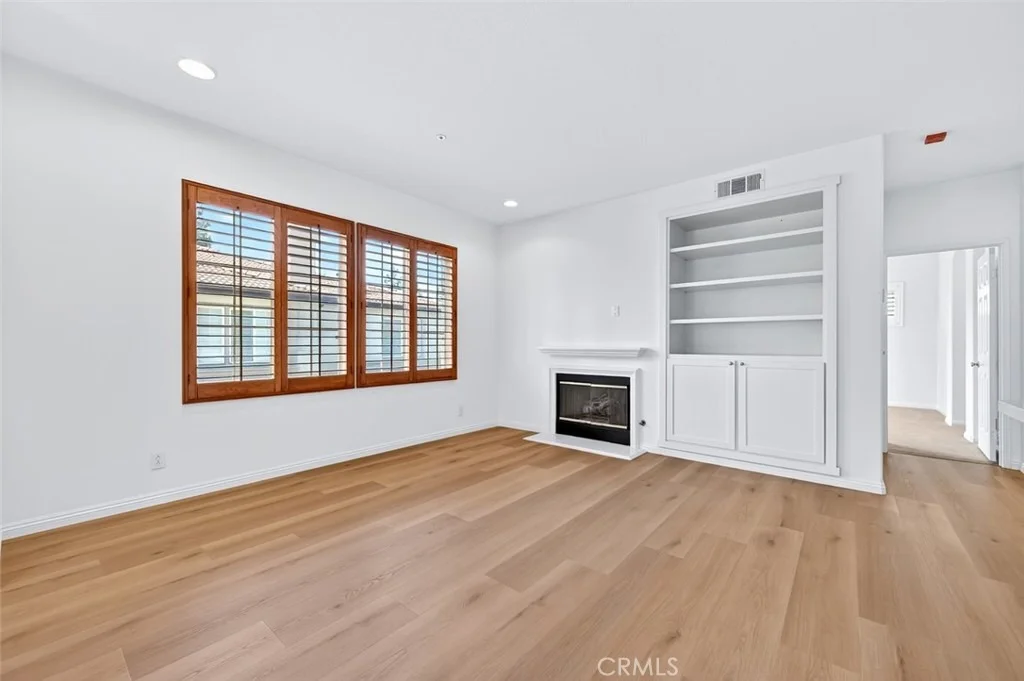 Photo of 447 Ridgeway