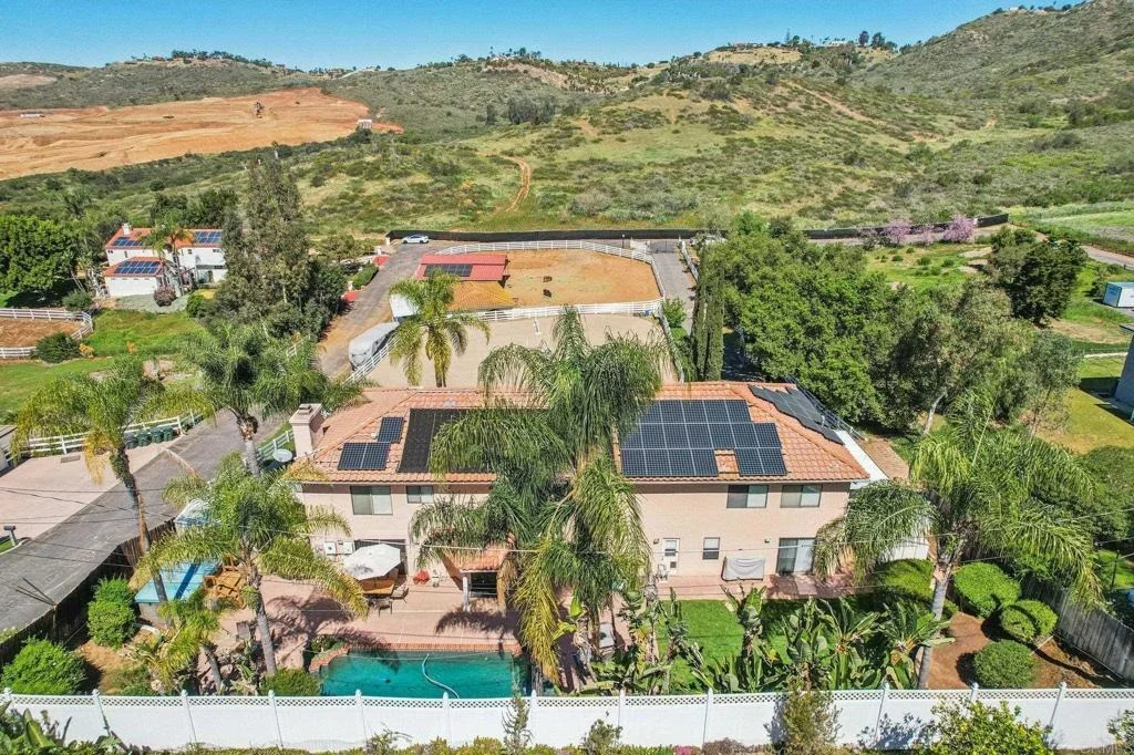 Photo of 29950 Robbie Ln