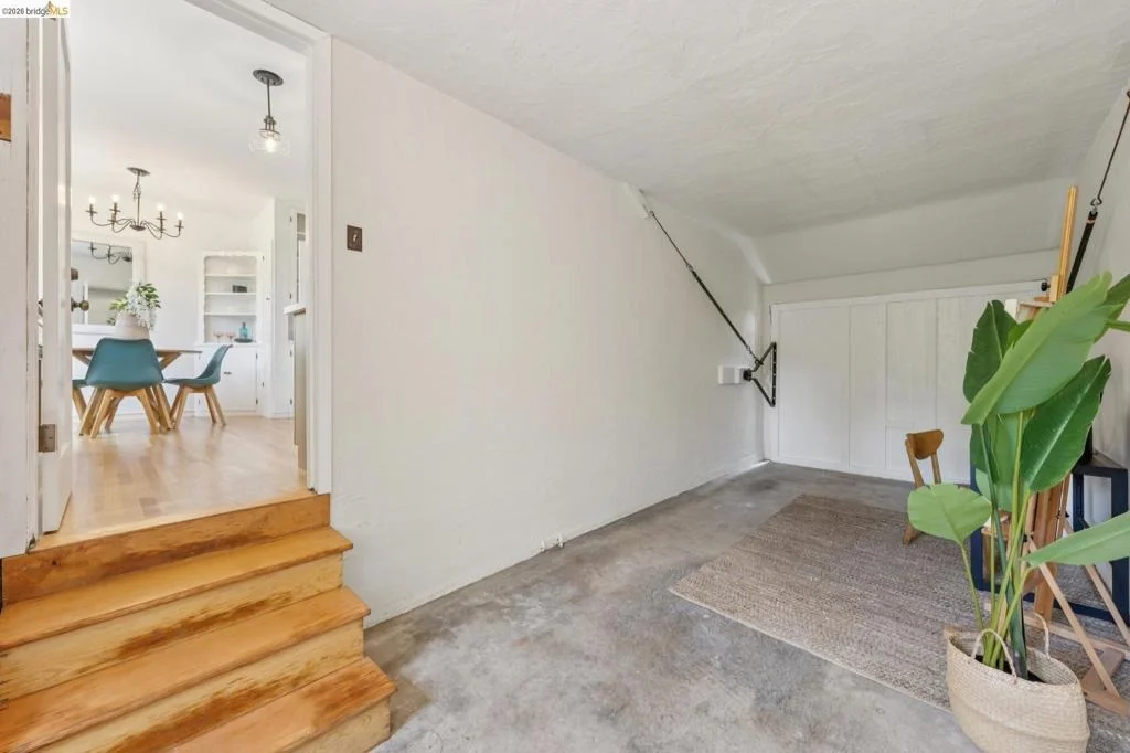 Photo of 945 Virginia Street