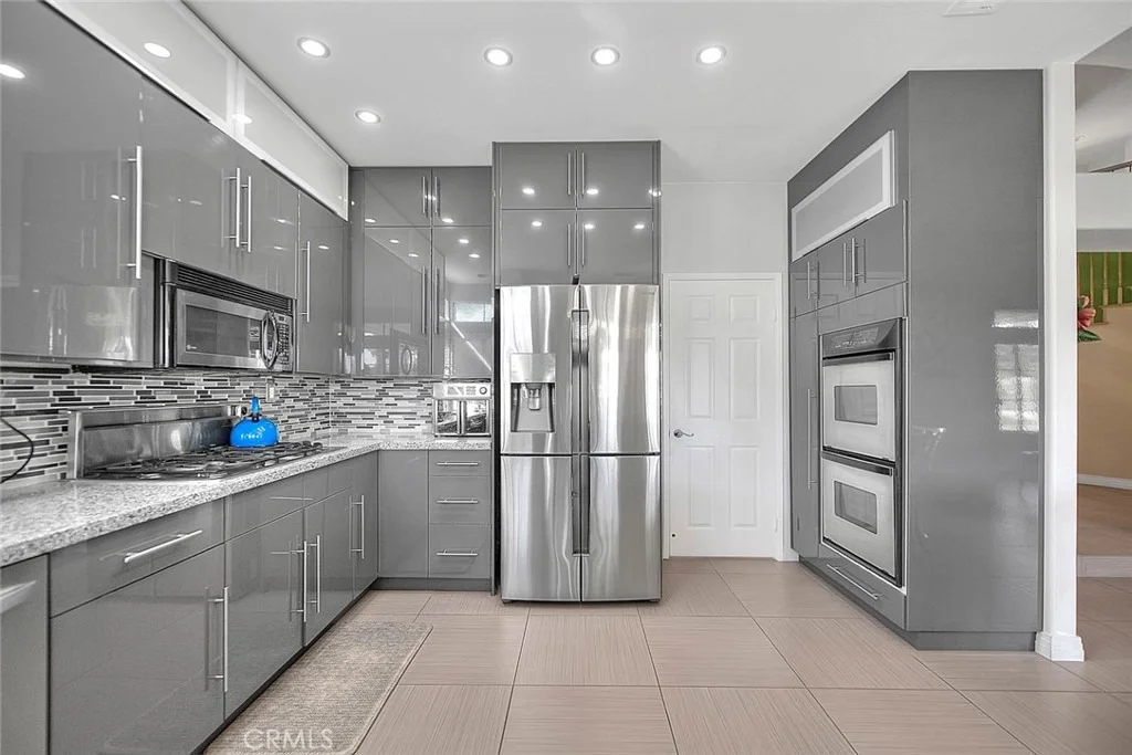 Photo of 16049 Pinnacle