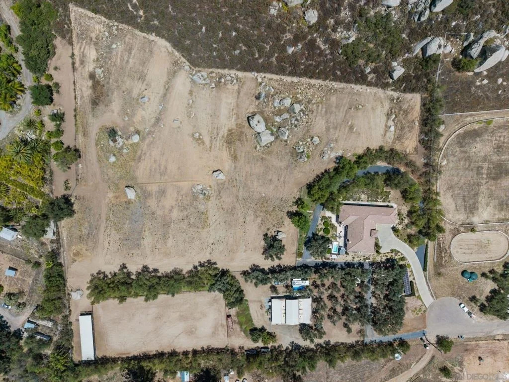 Photo of 1485 Santa Fe Hills
