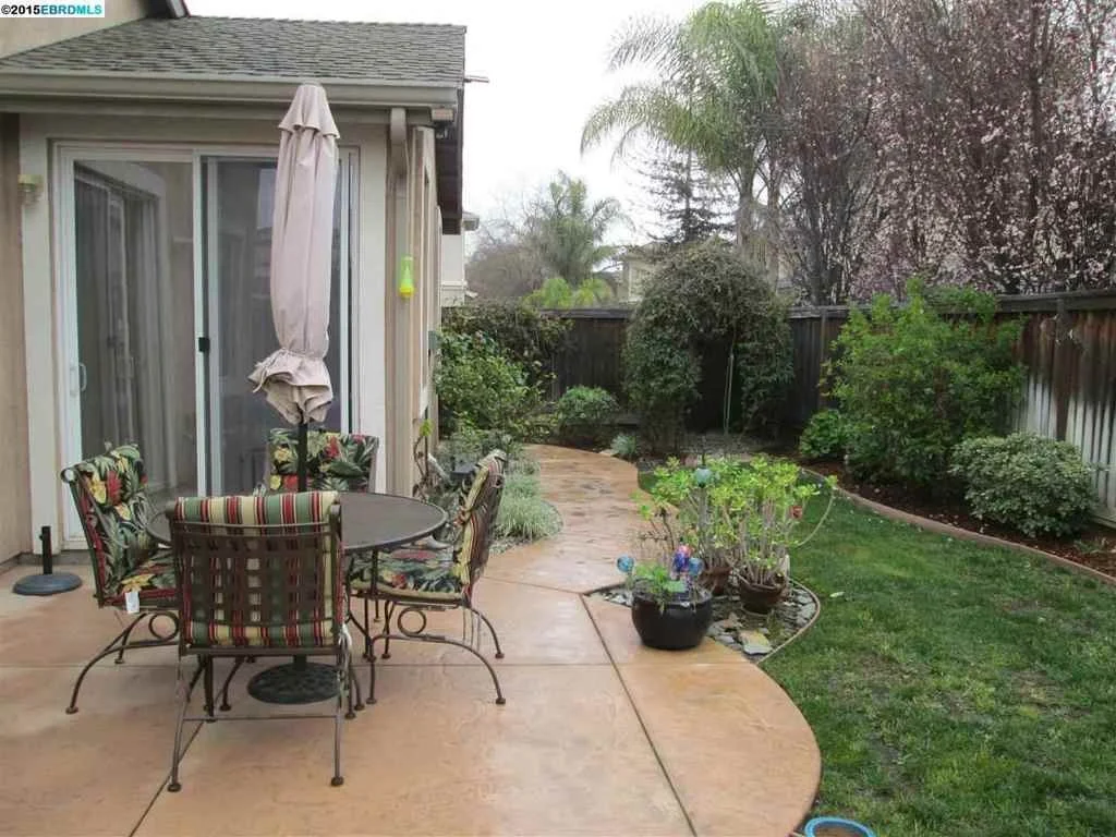 Photo of 861 BOONE DR