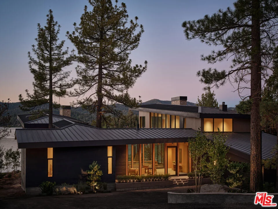 Photo of 39224 Waterview Drive