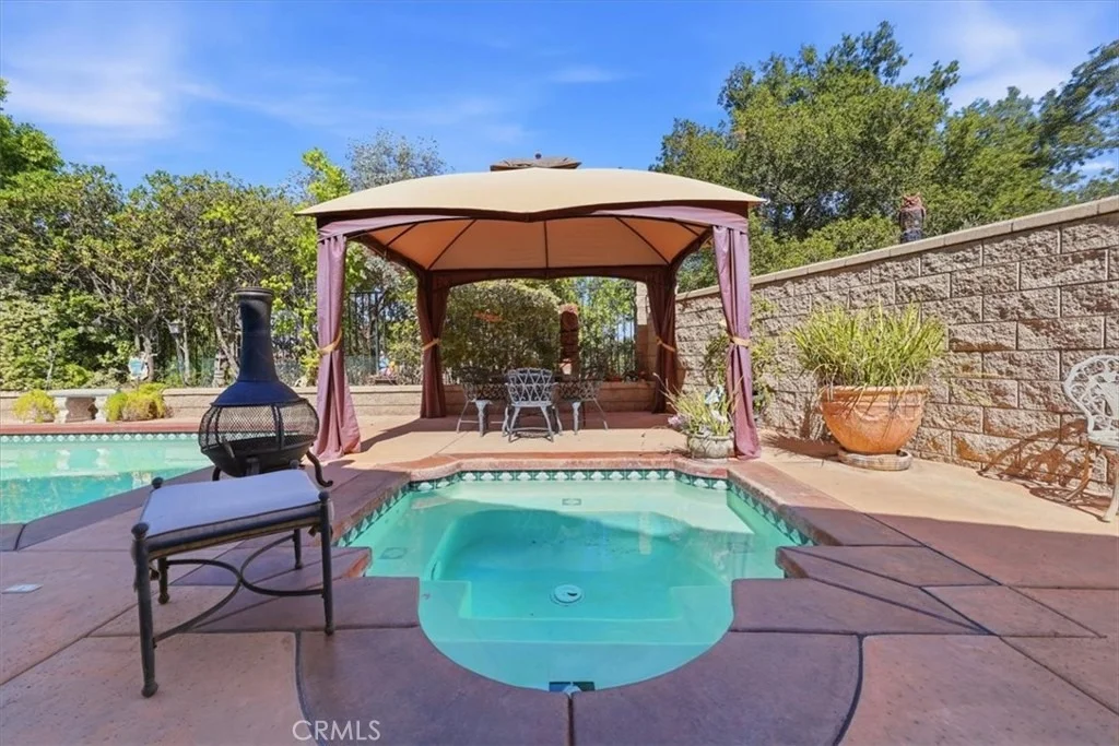 Photo of 435 Rembrandt Drive