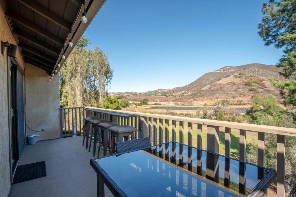 Photo of 1624 Pala Lake Dr