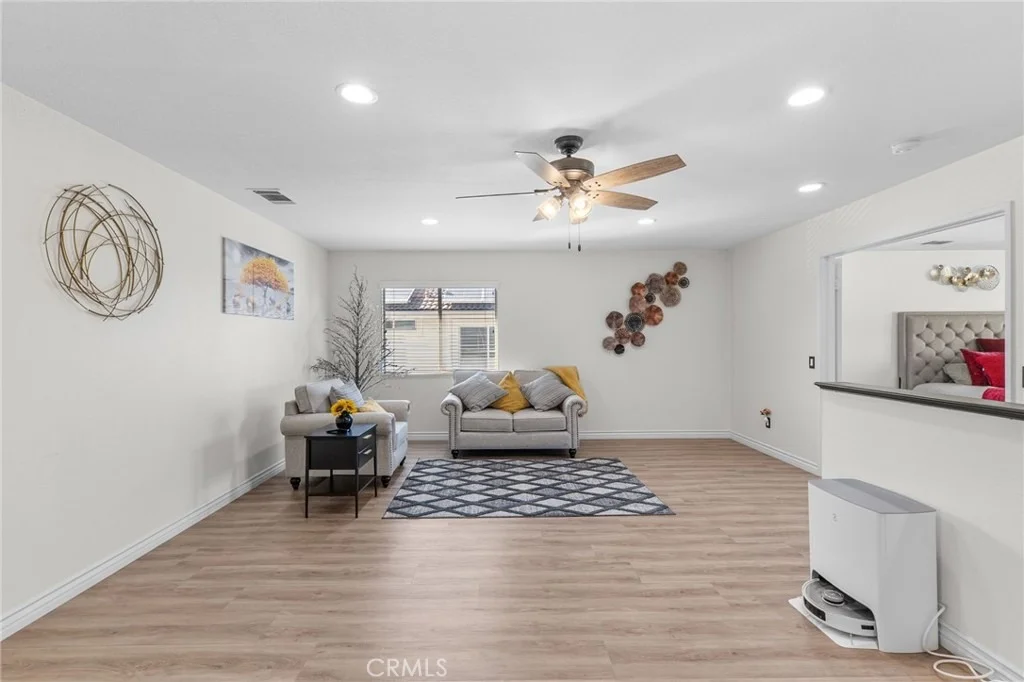 Photo of 1143 Belridge Place