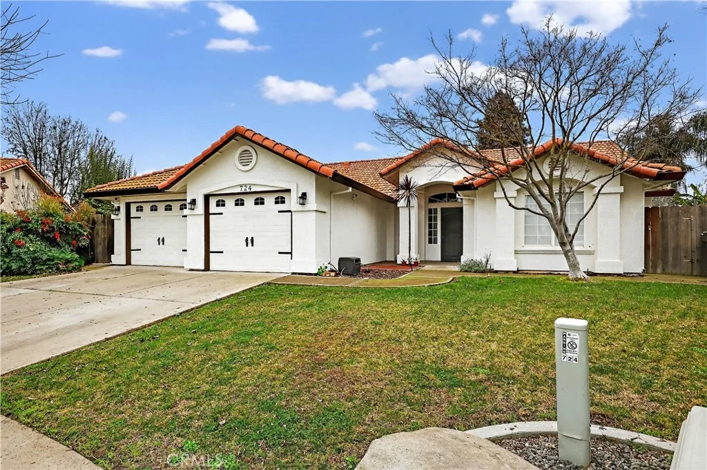 Photo of 724 Robin Drive