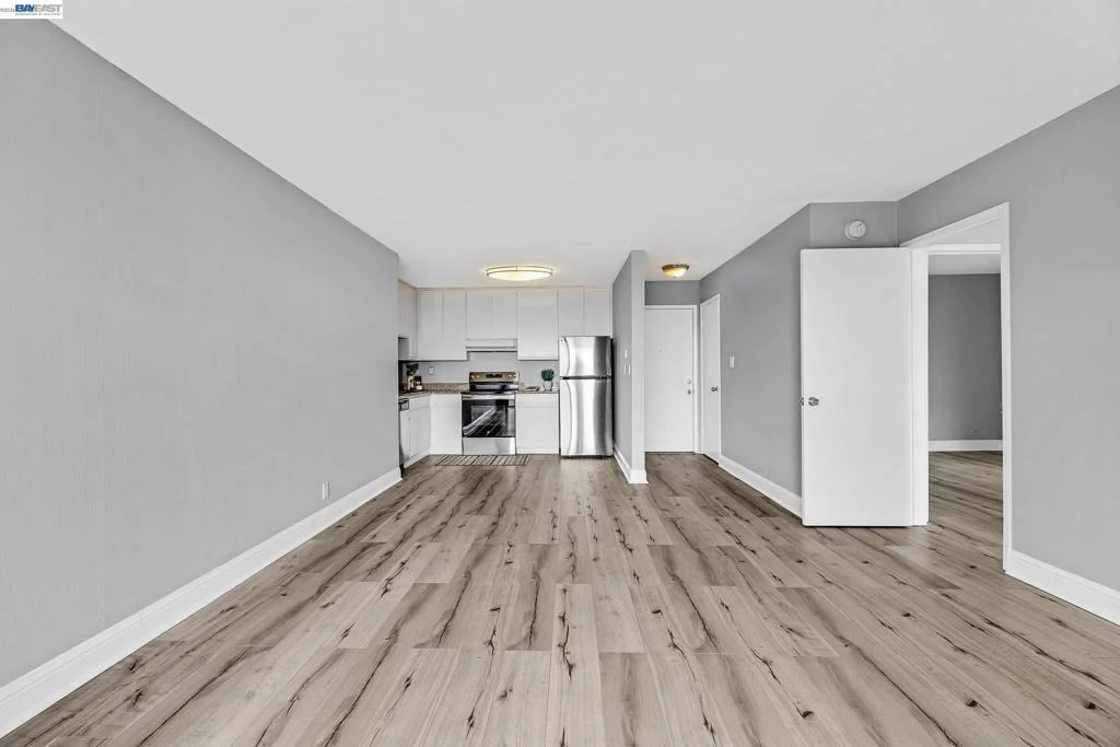 Photo of Unit 306 at 2 Panoramic Way
