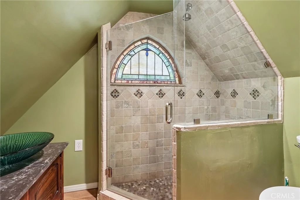 Photo of 229 Hemlock Drive