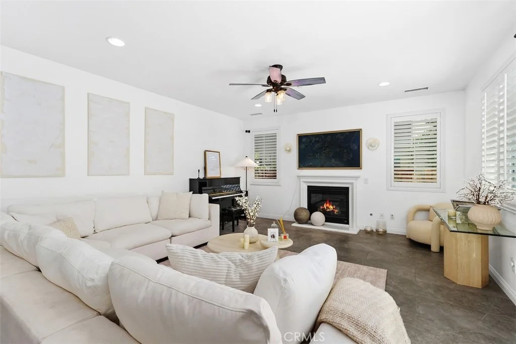 Photo of 11415 Valley Oak