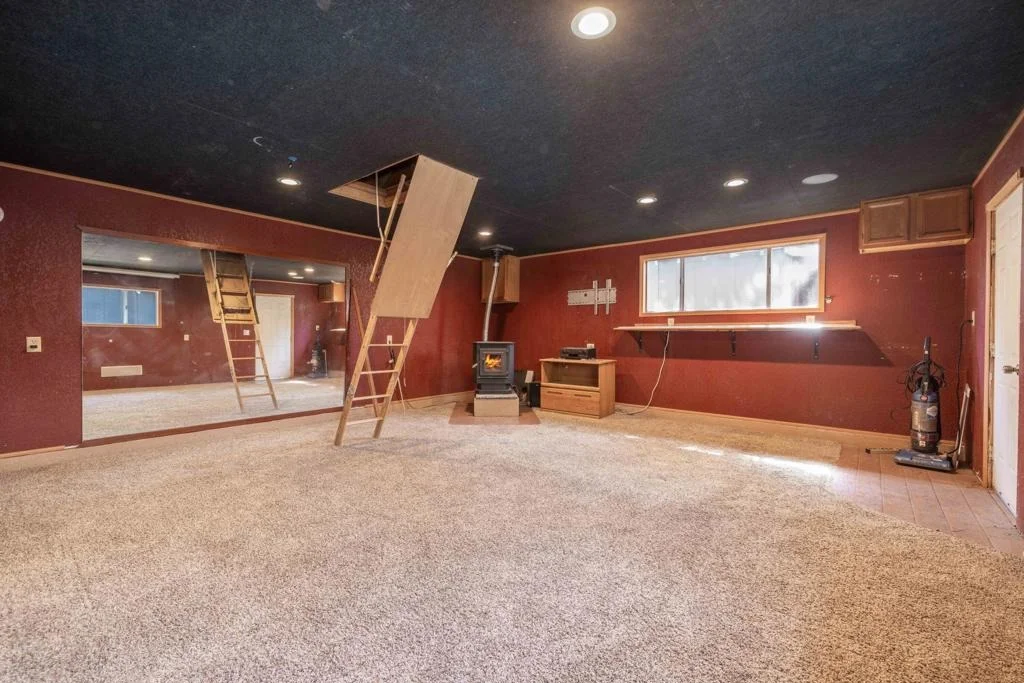 Photo of 2050 9th Lane