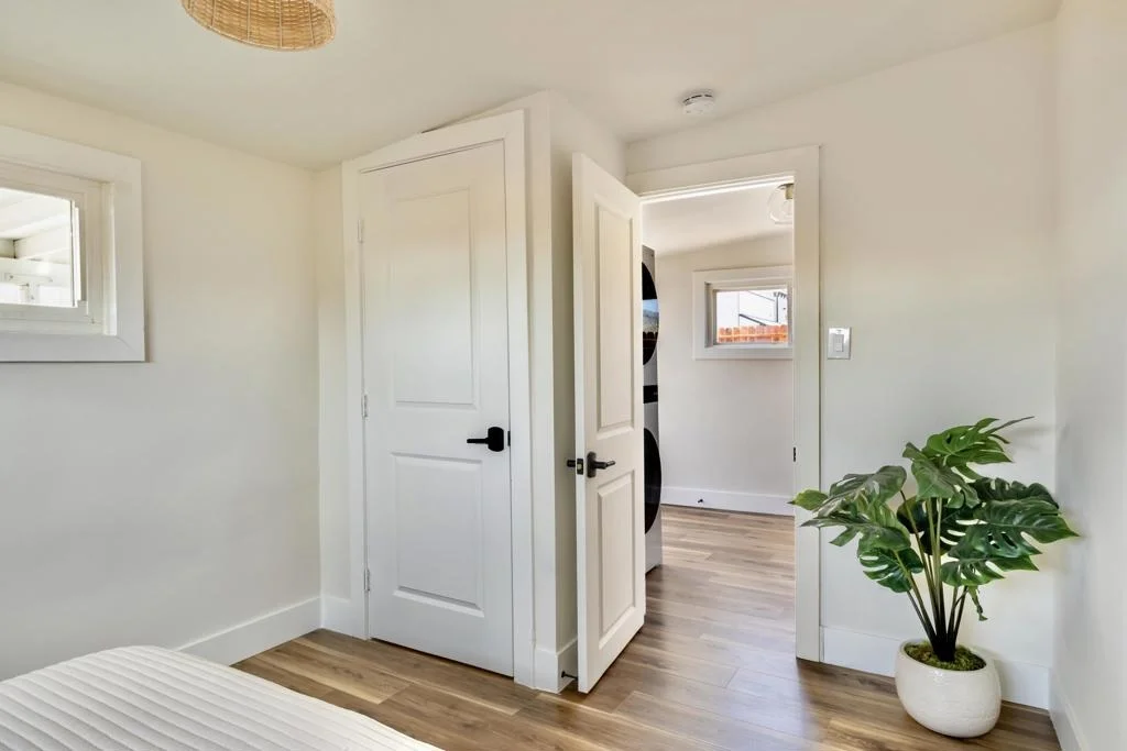 Photo of 6451 Mountain View Street