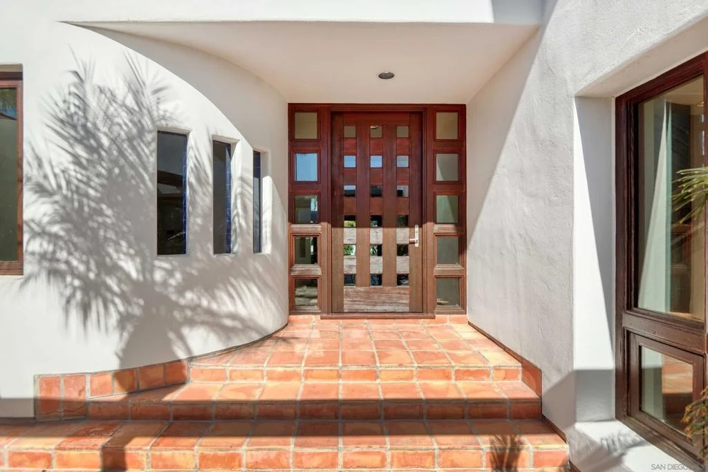 Photo of 2320 Camino del Collado