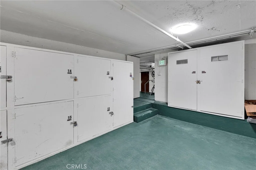 Photo of Unit 205 at 801 Pine Avenue