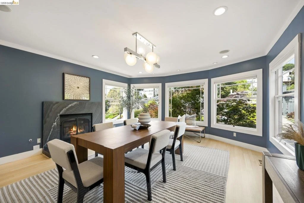 Photo of 683 Mandana Blvd.
