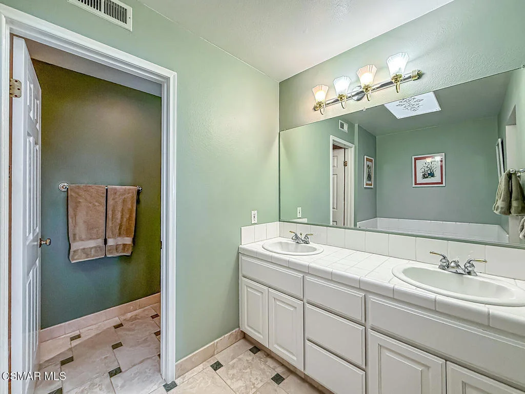 Photo of 3571 Avenida Verano