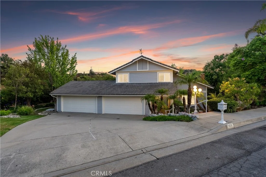 Photo of 1430 Sierra Sky