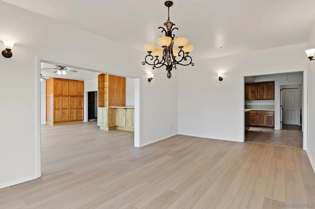 Photo of 333 Thomsen Way