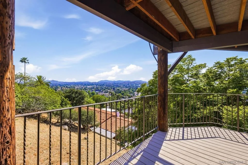 Photo of 931 Sol Vista Glen
