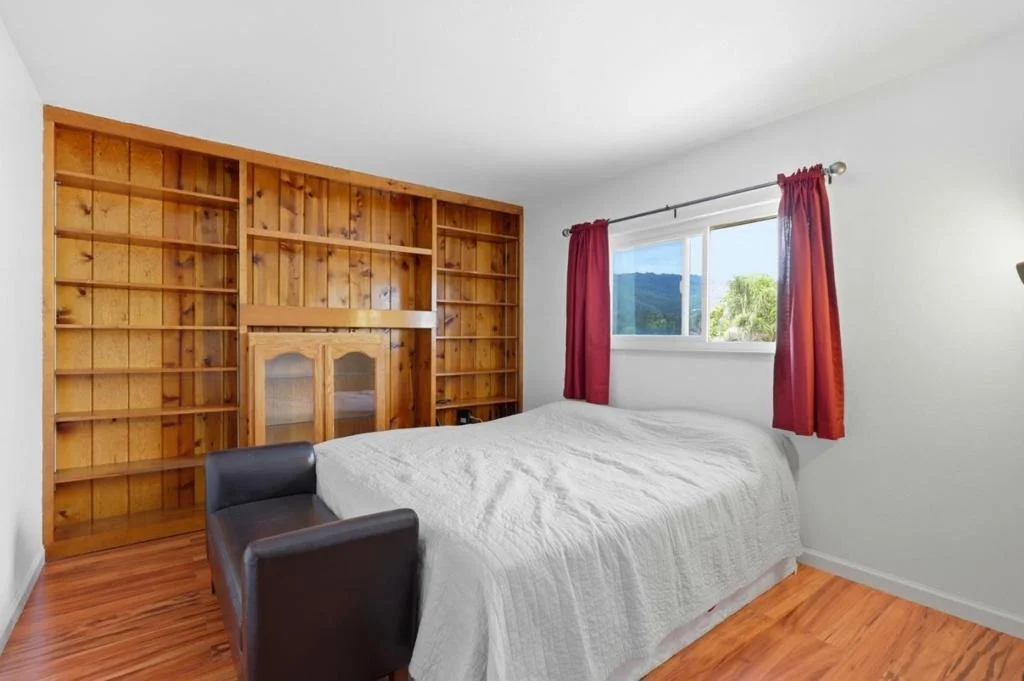 Photo of 7185 Orchard Drive