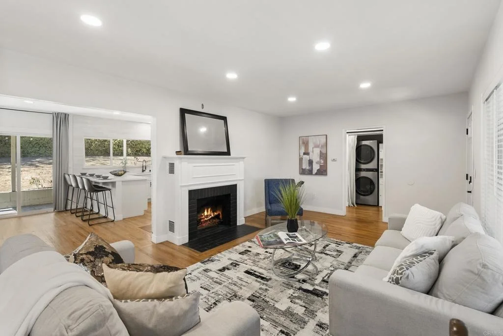 Photo of 3860 Rogers Rd