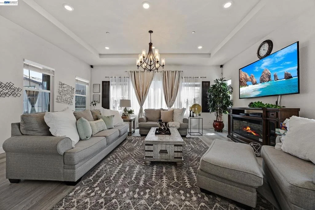 Photo of 1710 Flora Way