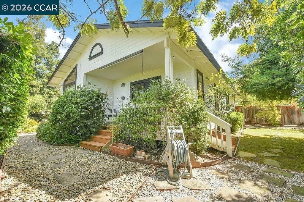 Photo of 403 Midway Place