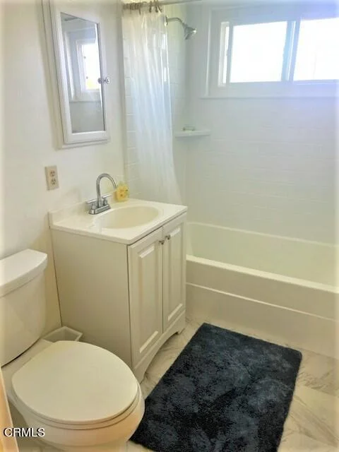 Photo of 326 Salem Avenue