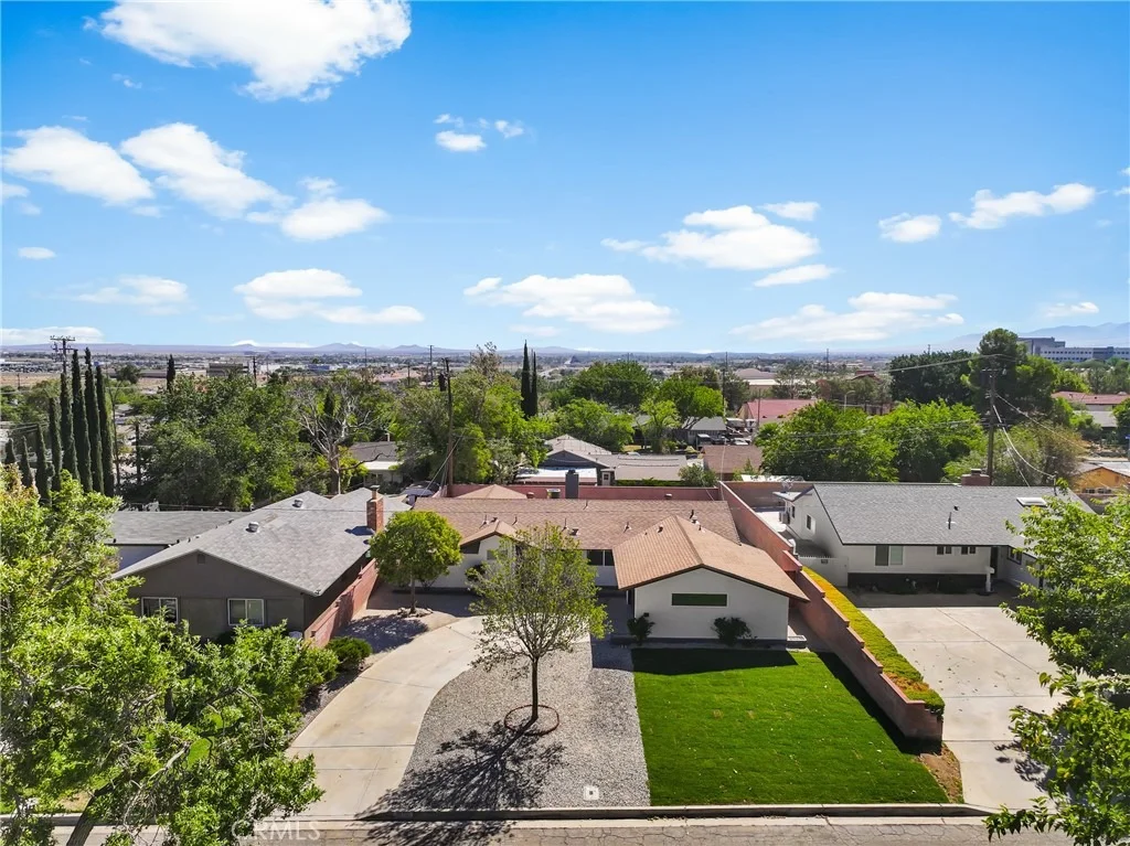 Photo of 38750 Sage Tree Street