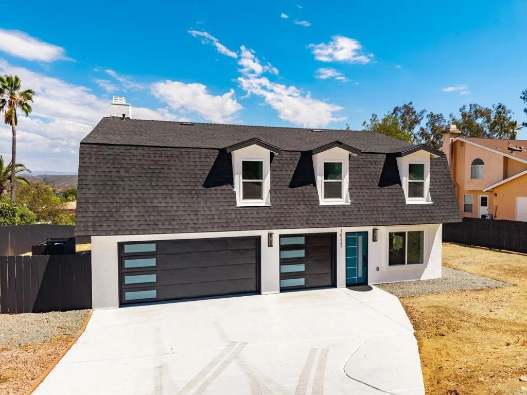 Photo of 16333 Oak Springs Drive