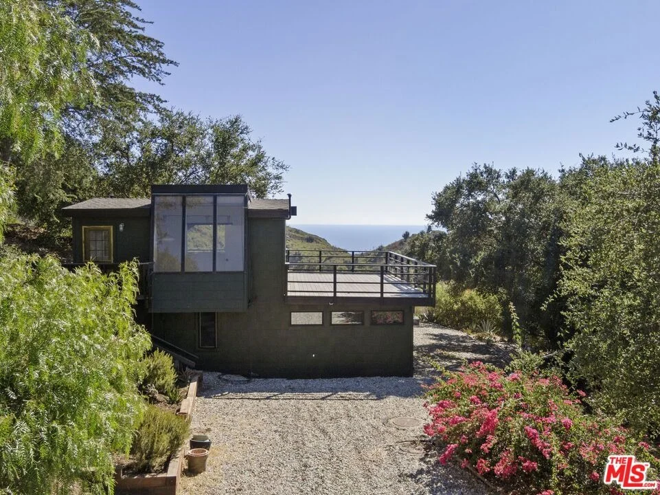 Photo of 3065 S S Foose Road