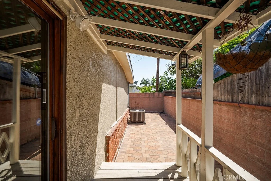 Photo of 7934 Comolette