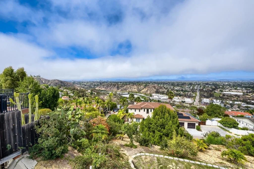 Photo of 5725 Soledad Mountain