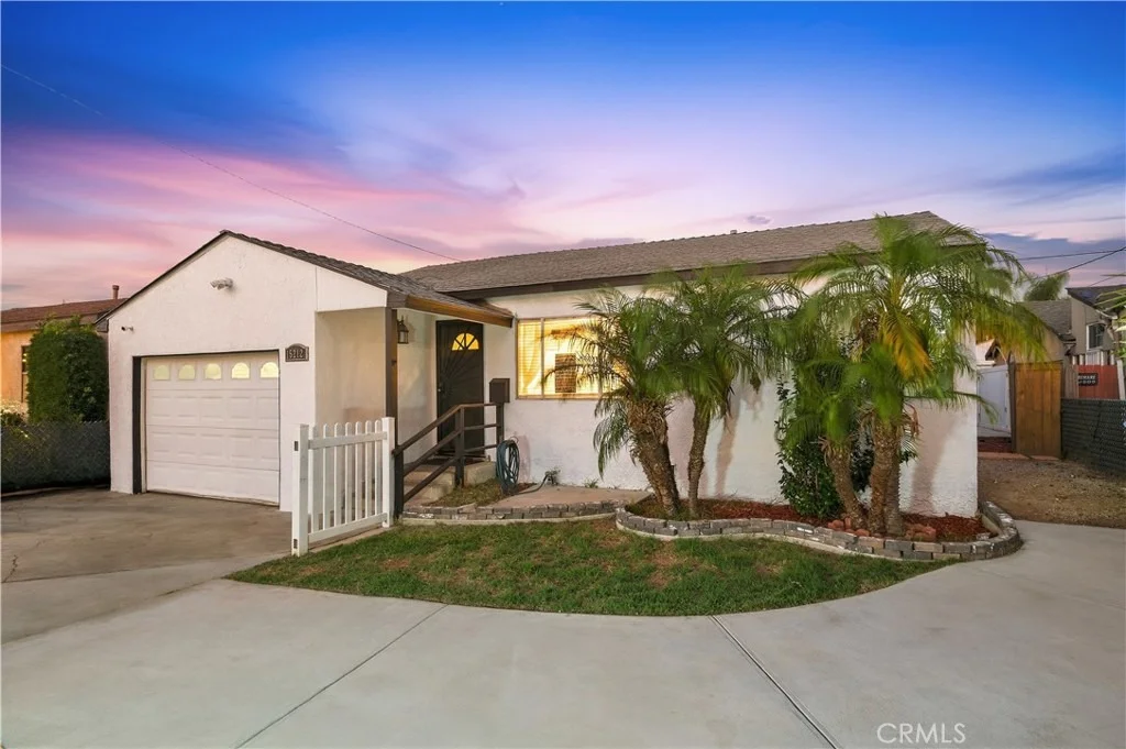 Photo of 15212 Arcturus Avenue