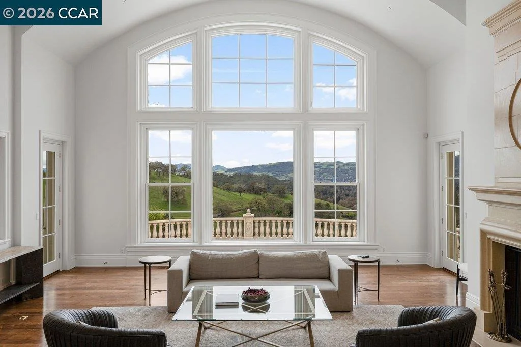 Photo of 10 Serenity Ln