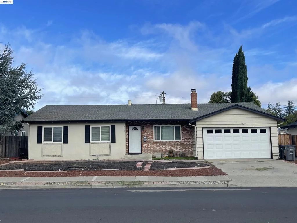 Photo of 8283 Davona Dr