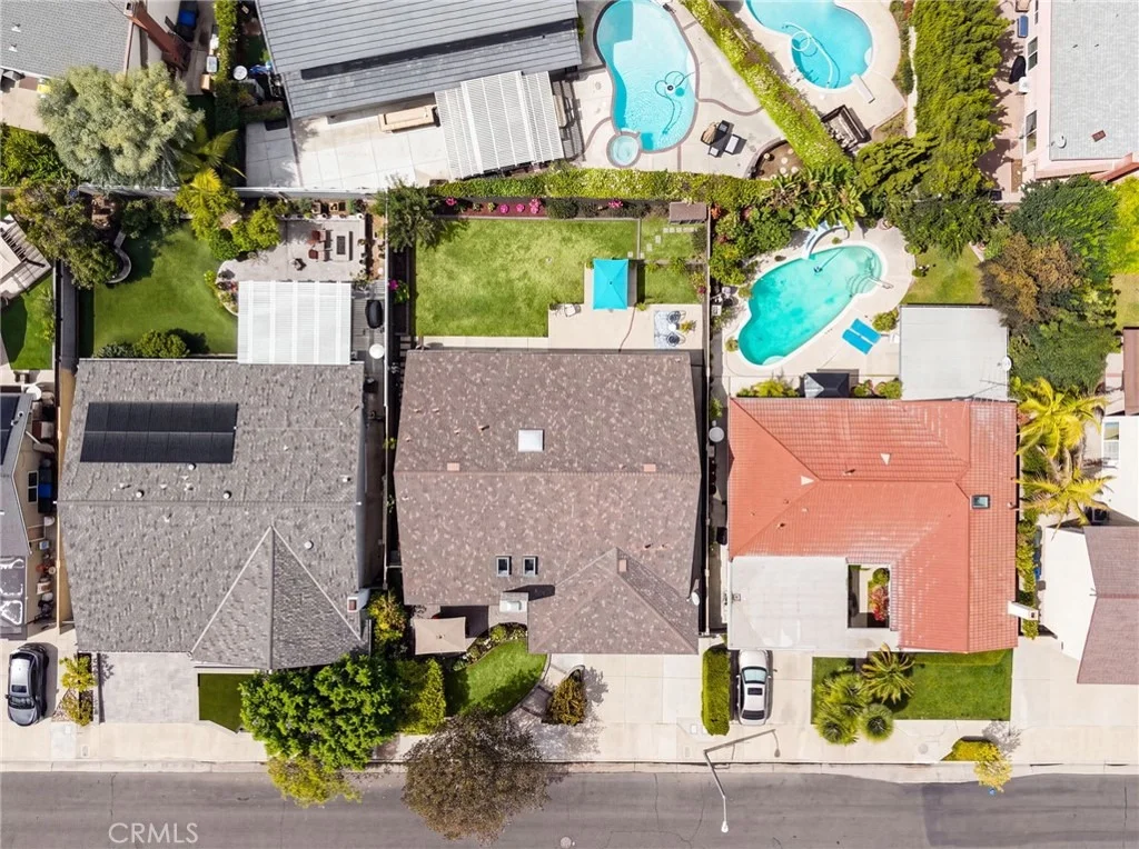 Photo of 9327 Lexington Street